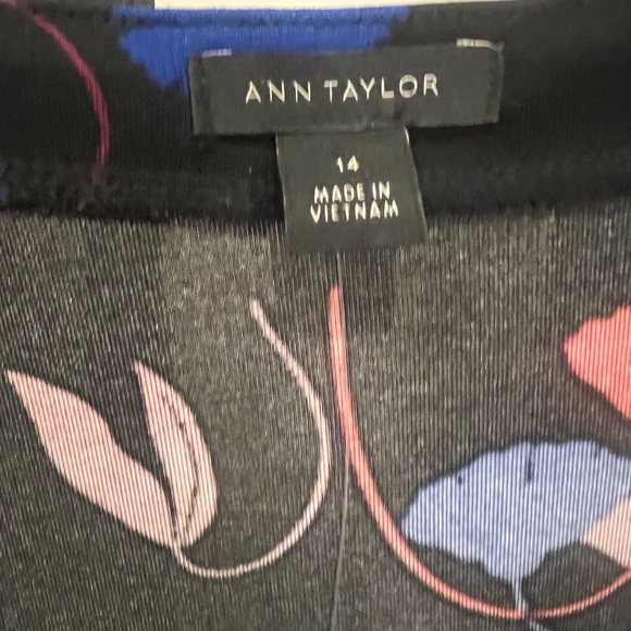 NWT Ann Taylor Black Wrap Dress with Floral Accents - Picture 5 of 15